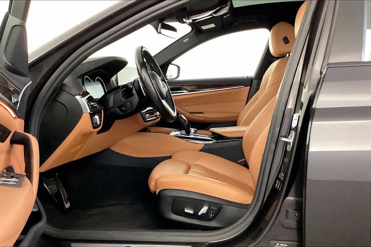 بي أم دبليو 530i M Sport | شامل الضمان | 0 ﺪﻔﻋﺓ ﺃﻮﻟﻯ