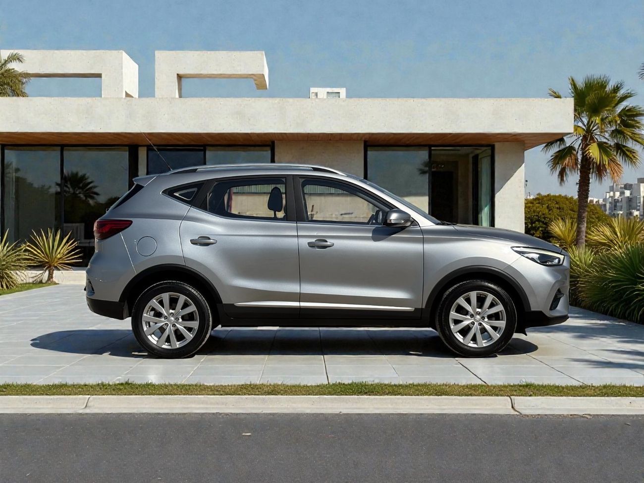 MG ZS ZS | 2024 | GCC SPECS | SILVER EXTERIOR | AED 799 per month