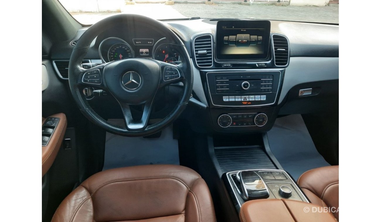 Mercedes-Benz GLE 350 Mercedes gle350d 2018 full option تتصدر للسعودية