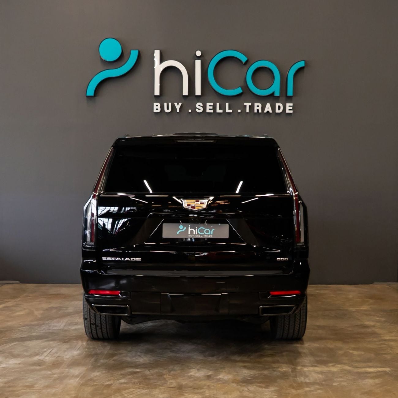 Cadillac Escalade Premium Luxury Platinum 6.2L AWD AED 10,349 P.M • 0% Downpayment • Escalade Premium Luxury Platinum