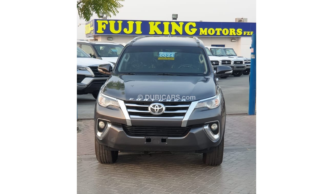 Toyota Fortuner 2.7 PETROL (4 CYLINDER)
