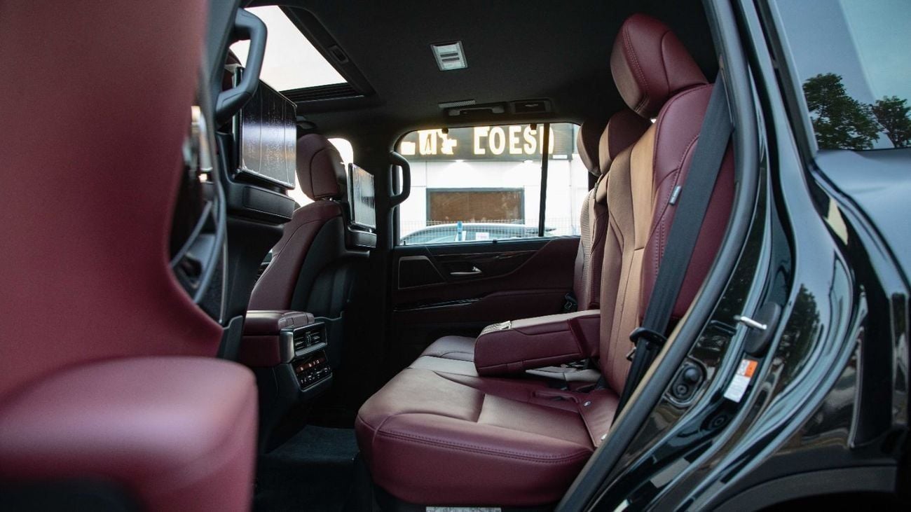 Lexus LX 600 TURBO SPORT ML/2025/SUV/ Export only.