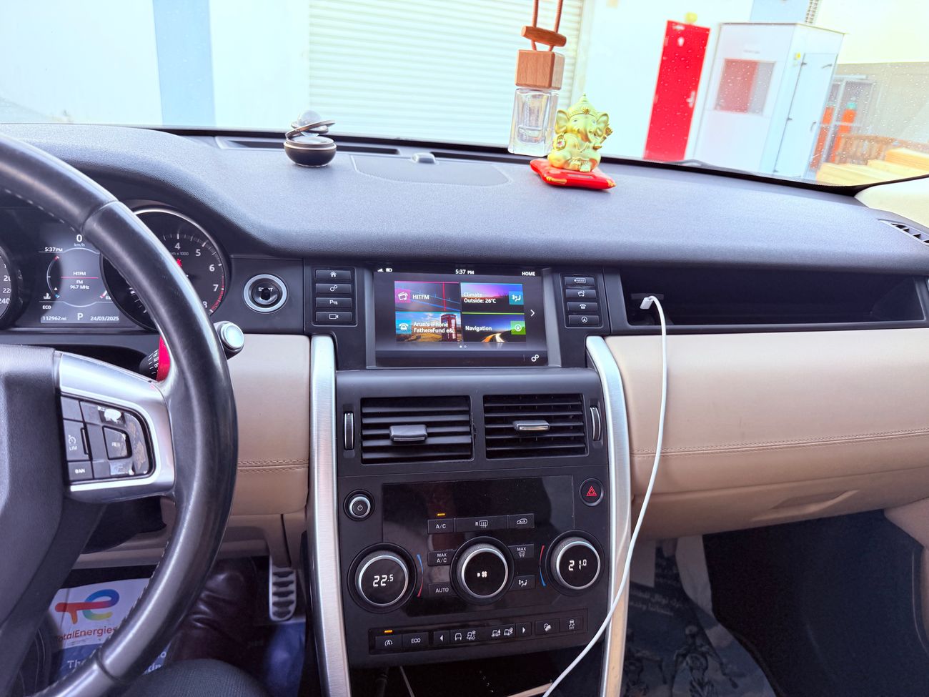 لاند روفر دسكفري سبورت Si4 HSE 2.0L (5 Seater)