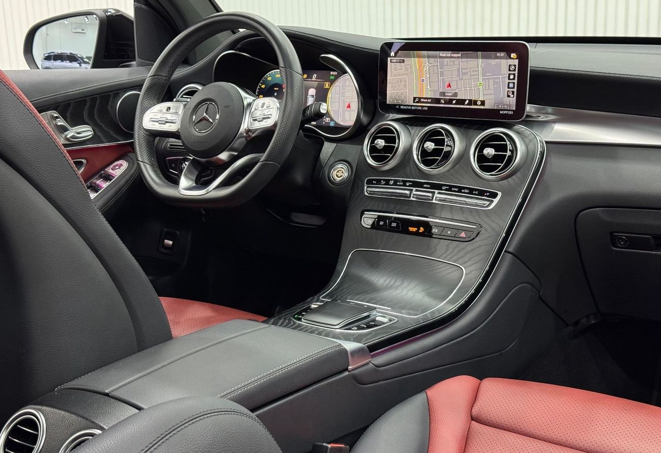 Mercedes-Benz GLC 200 2023 Mercedes Benz GLC200 AMG 4MATIC, Jan 2028 Mercedes Warranty + Service Pack, Very Low Kms, GCC