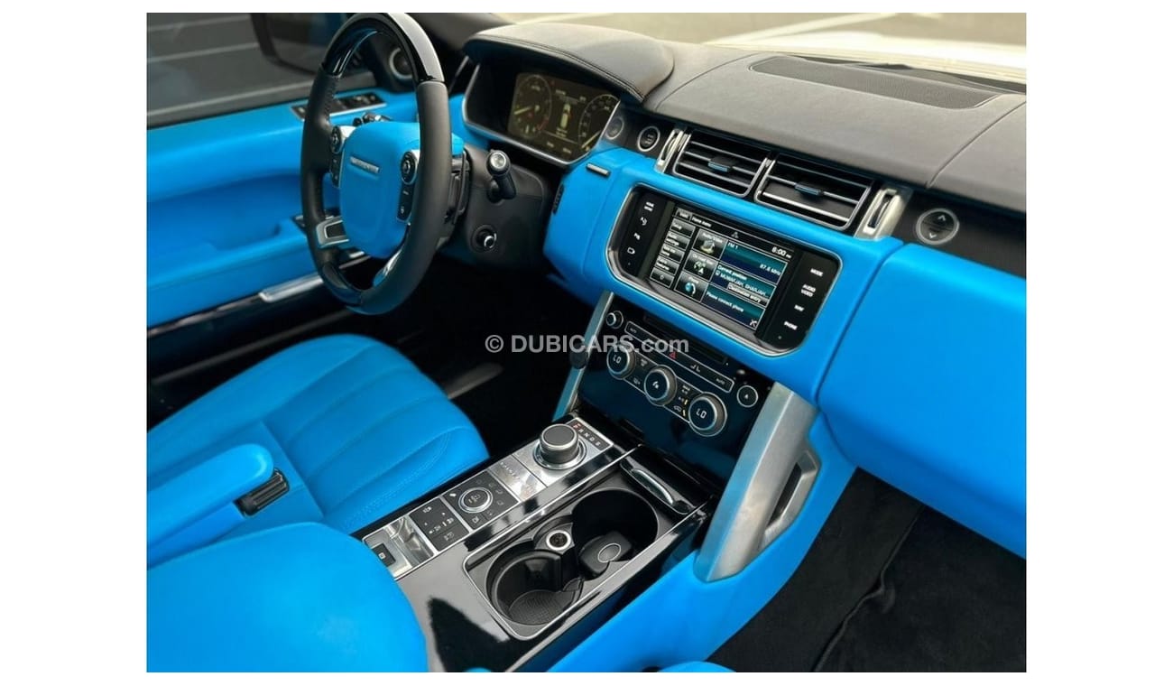 Land Rover Range Rover VOGUE HSE 2015 V8 GCC ORIGINAL PAINT // ACCIDENTS FREE // WELL MAINTAINED