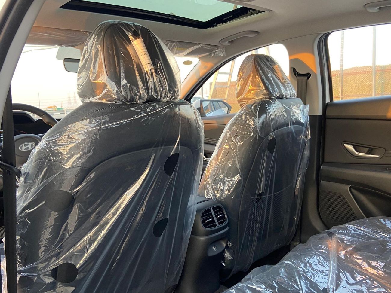 هيونداي إلانترا هيونداي النترا CN 7 LUXURY موديل: 2024 الممشي : 0  السعر : 77.000 درهم  مواصفات خليجية  فل اوبشن  4