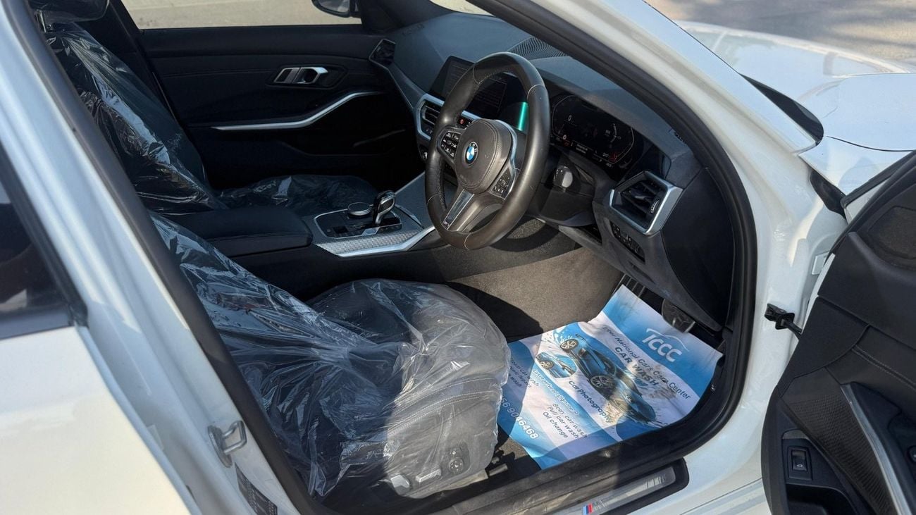 بي أم دبليو 330i Export from Australia