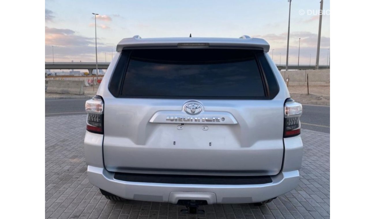 Toyota 4Runner SR5 PREMIUM 4x4 7 SEATER 4.0L 2014 AMERICAN SPECIFICATION