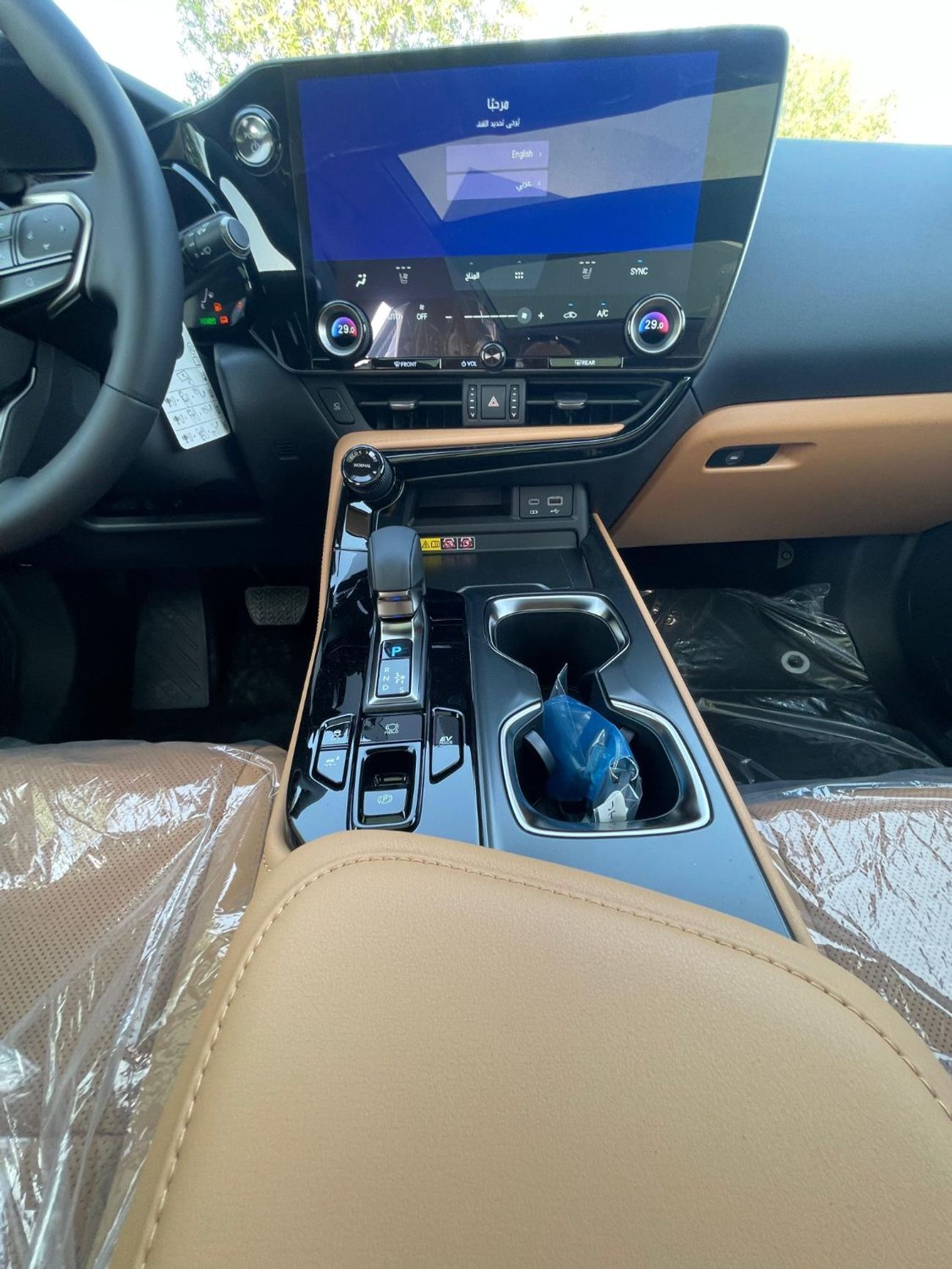 لكزس NX350h 2.5L Hybrid Full Option GCC ( White Also Available)