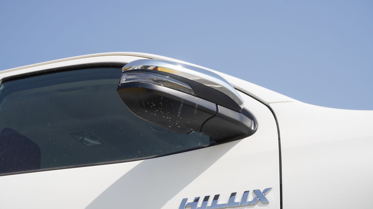 Toyota Hilux DLX 2.7 L