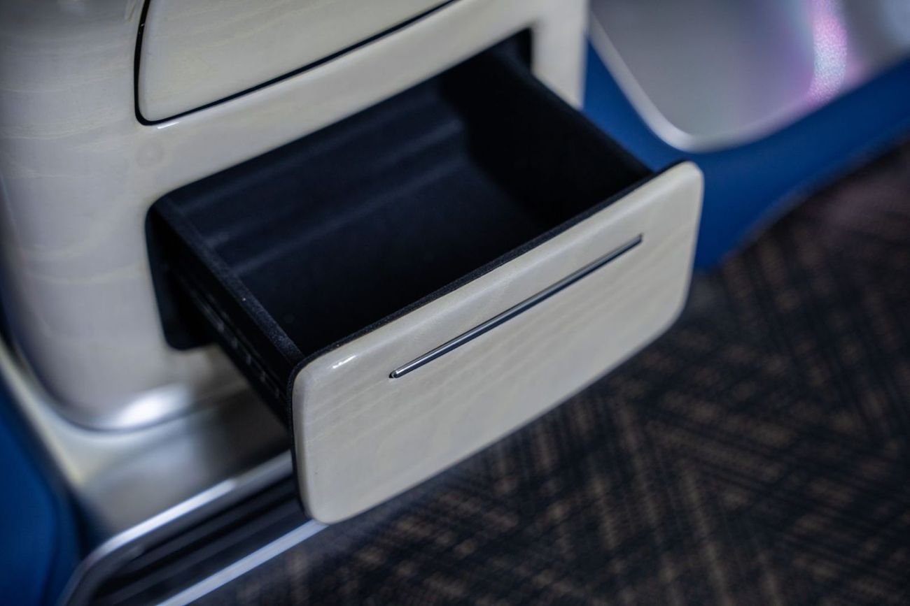 Mercedes-Benz V 300 1 of 28 Magellan Edition | 2 Year Interior Warranty