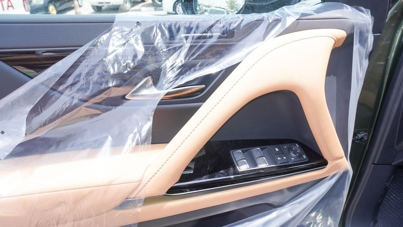 Lexus LX 600 3.5L V6