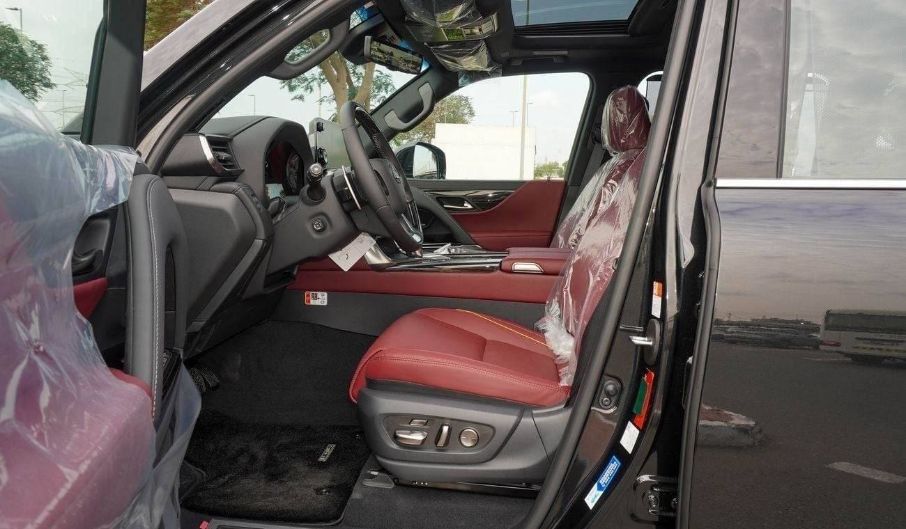 Lexus LX 700h Signature