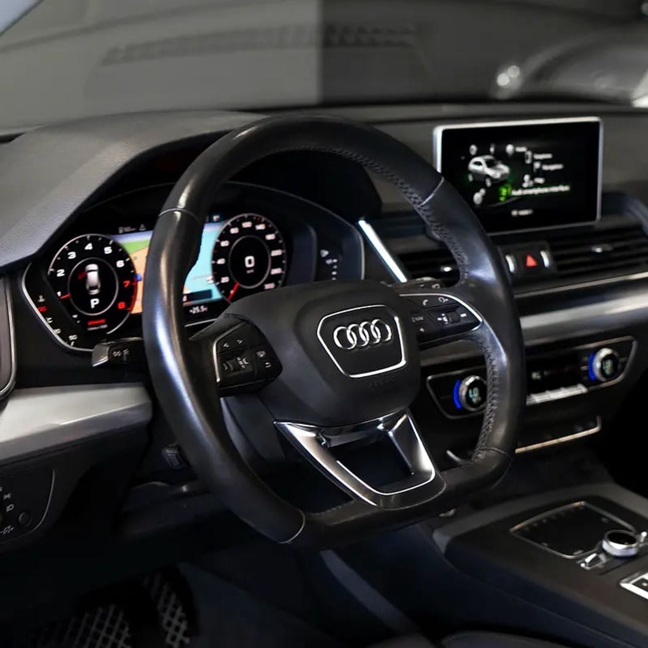 أودي Q5 45 TFSI Quattro S Line 2.0L (252 HP) 1,915 pm • 0% Downpayment • 45TFSI S-Line • 1 Year Warranty