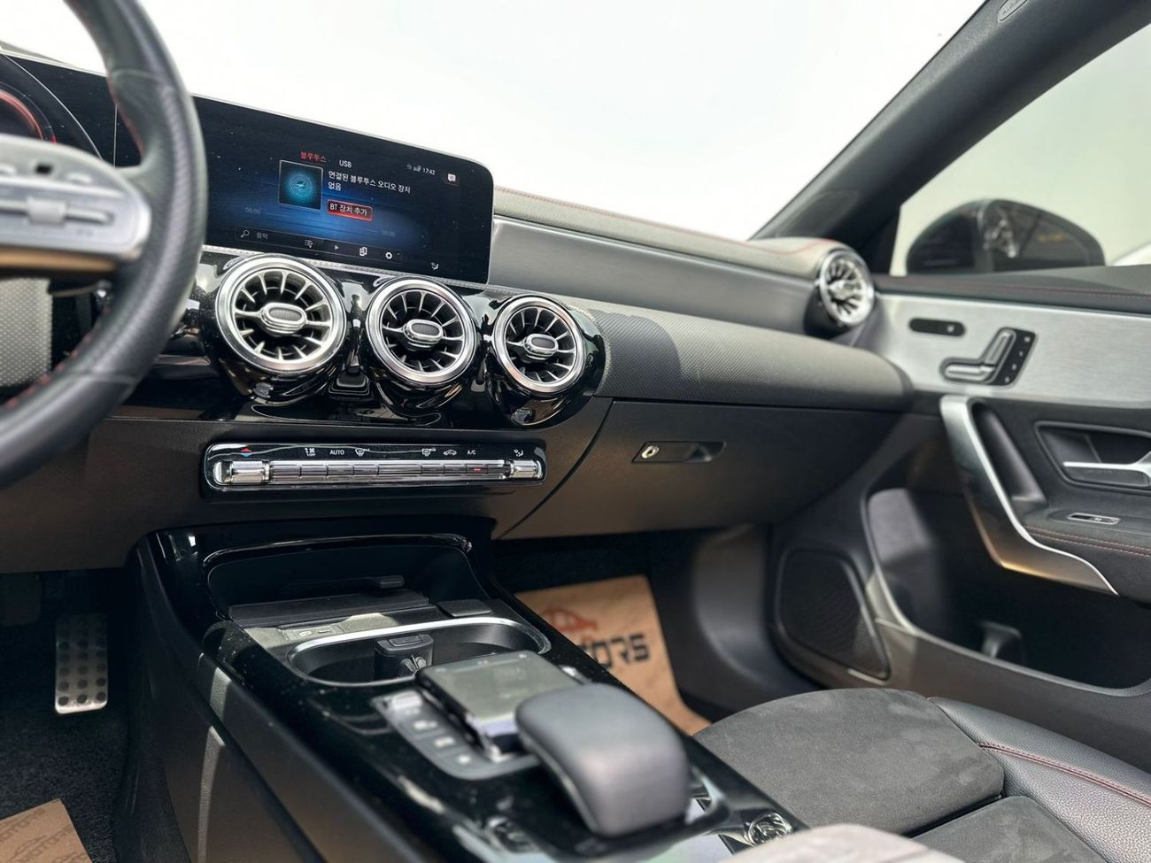 Mercedes-Benz CLA 250 mercedes benz CLA 250 AMG 2020 korea specs