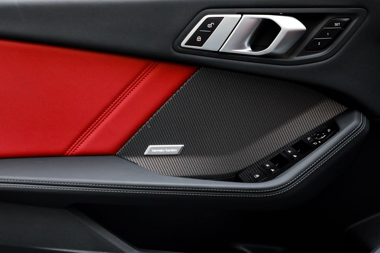 بي أم دبليو 225L 225 | 2,840 P.M | 0% Downpayment | Excellent Condition!