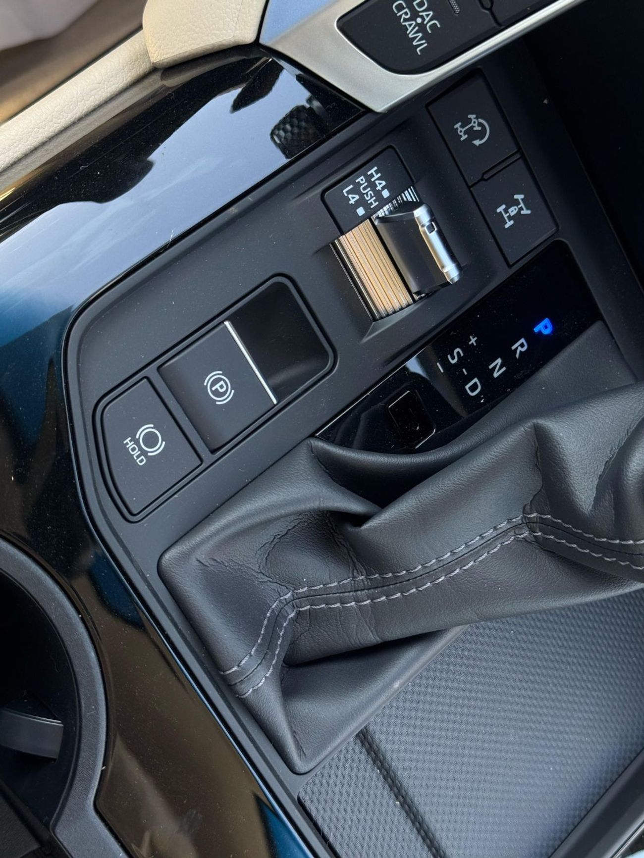 Toyota Land Cruiser GXR 4.0L