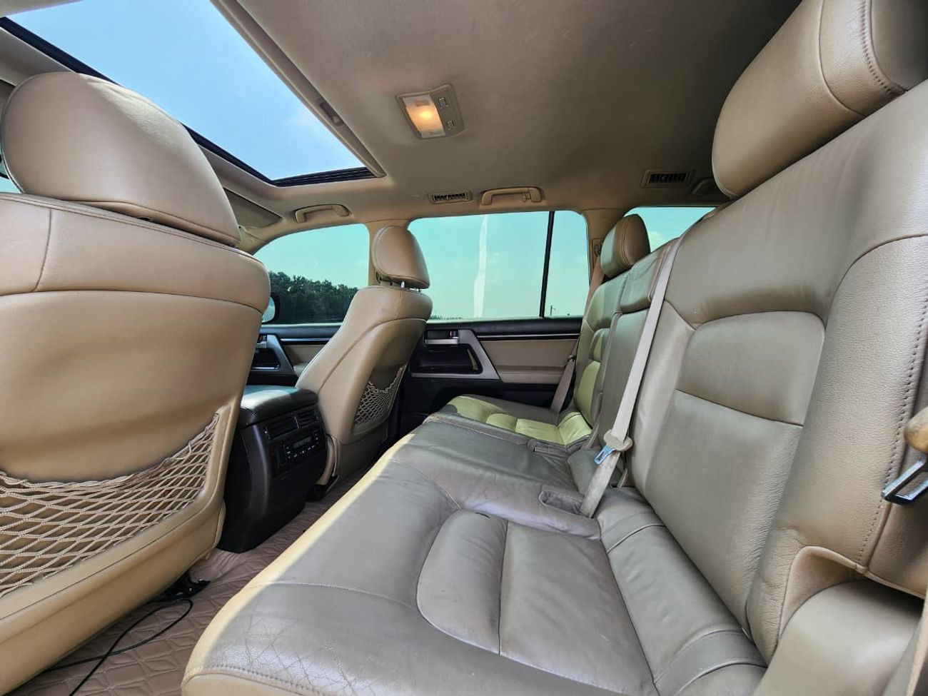 Toyota Land Cruiser VXR V8