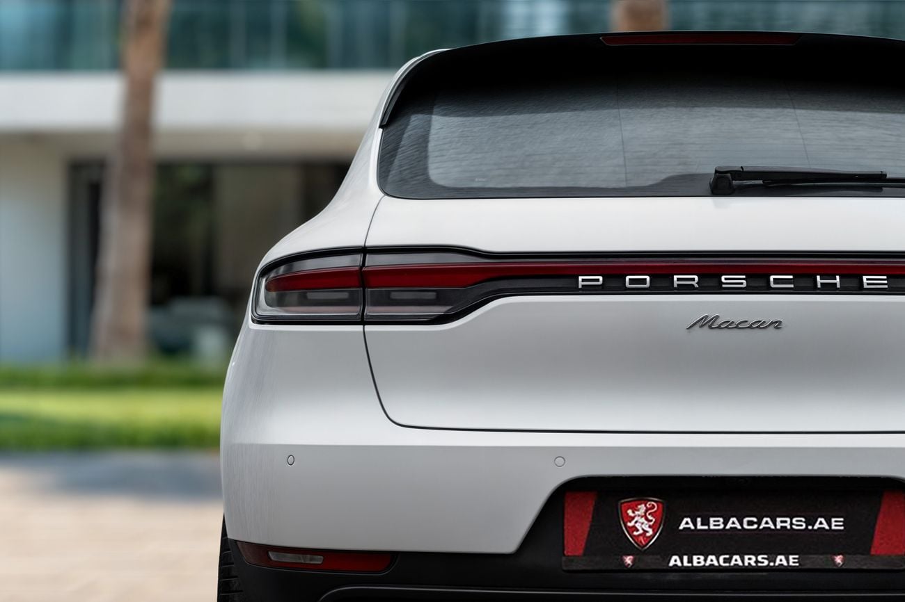 Porsche Macan 3,036 P.M | 0% Downpayment | MACAN CHRONO PACK | WARRANTY!