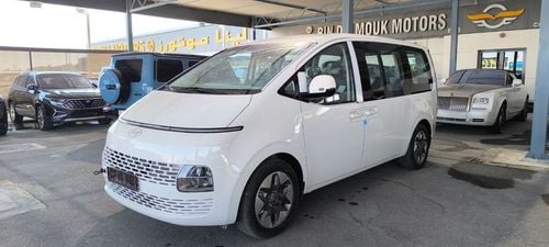 هيونداي ستاريا STARIA 2.2L DIESEL 11 SEATER PRESTIGE