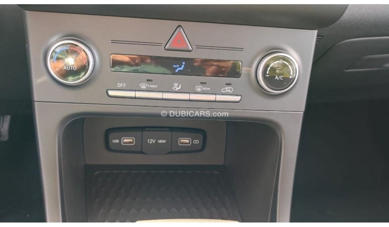 Hyundai Creta 2023 Automatic 1.5L petrol FWD 4 CYL Silver color.. only for Export