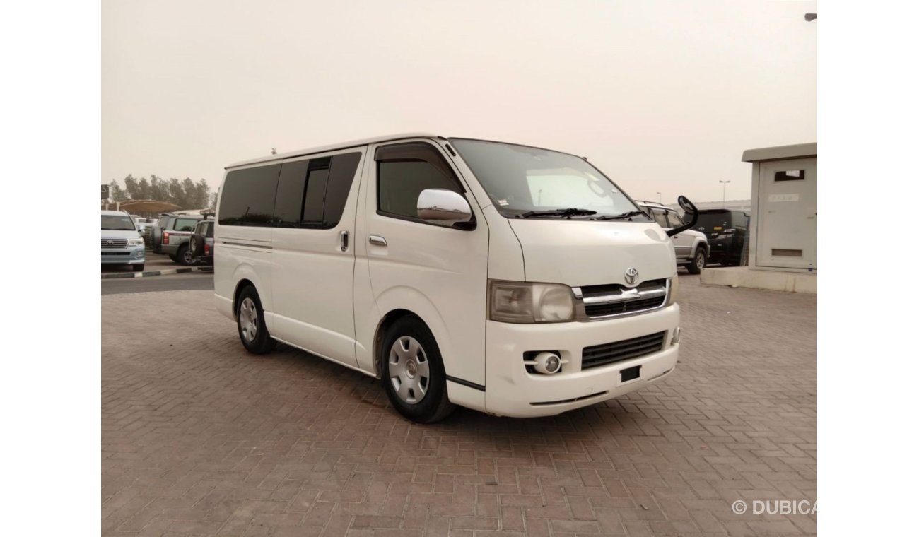 تويوتا هاياس TOYOTA HIACE VAN RIGHT HAND DRIVE  (PM1592)