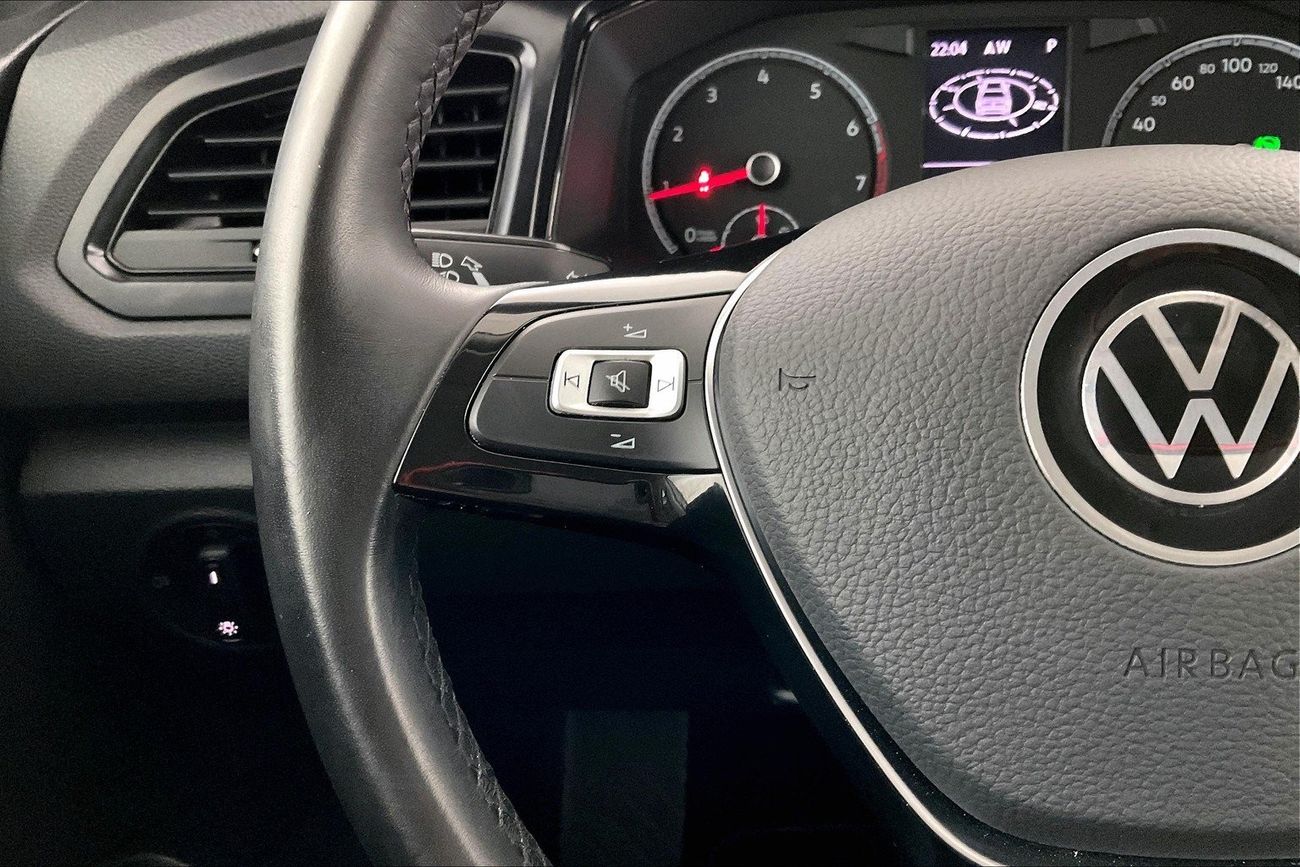 تويوتا يارس SE / E | ضمان مجاني لمدة عام | 0 دفعة أولى