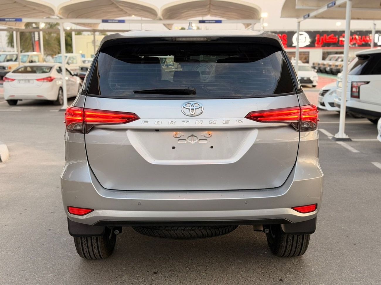 تويوتا فورتونر VX2 4X4 Diesel 2.8L