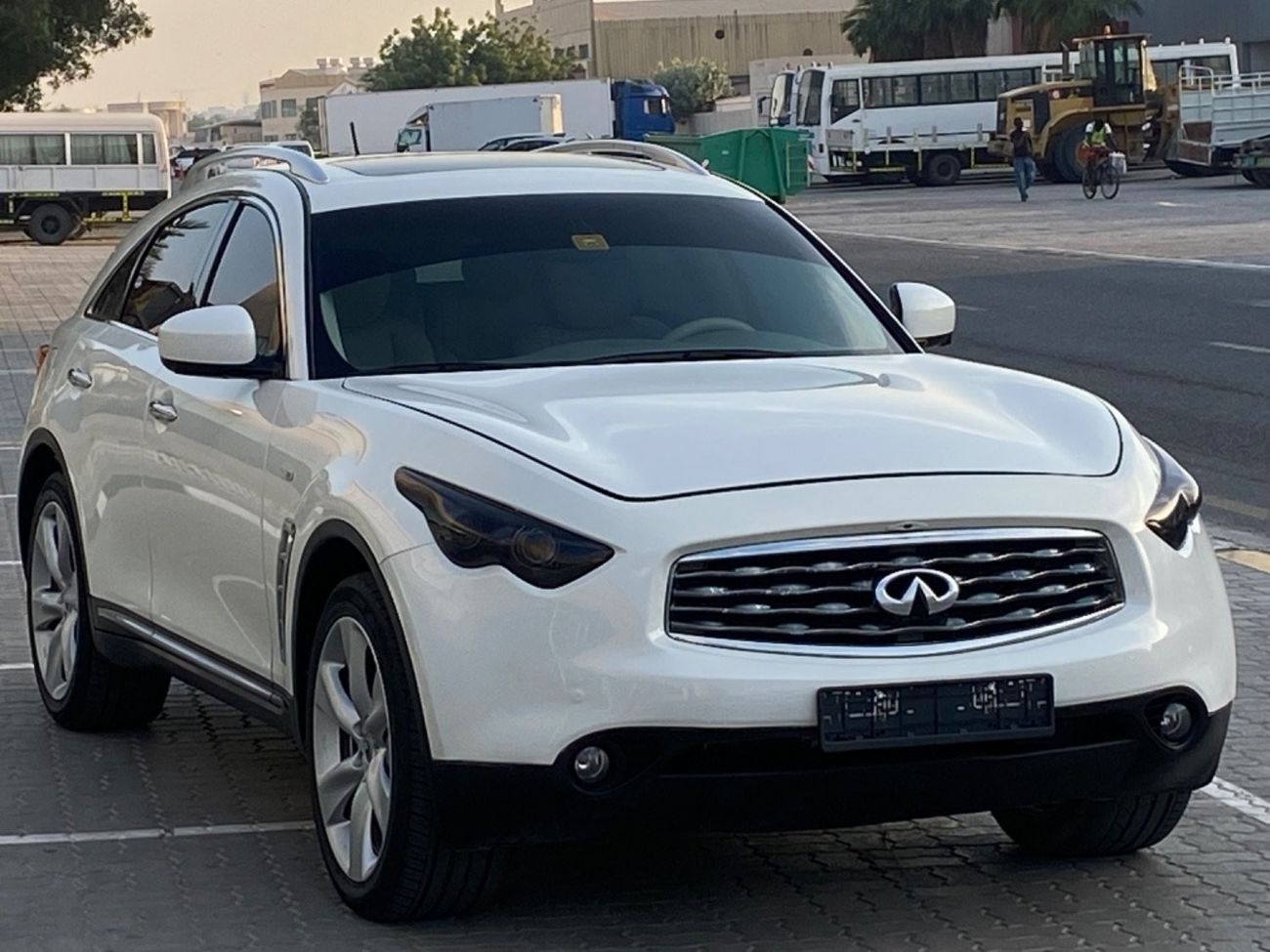 Infiniti FX50