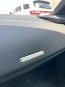 أودي R8 Canadian specific