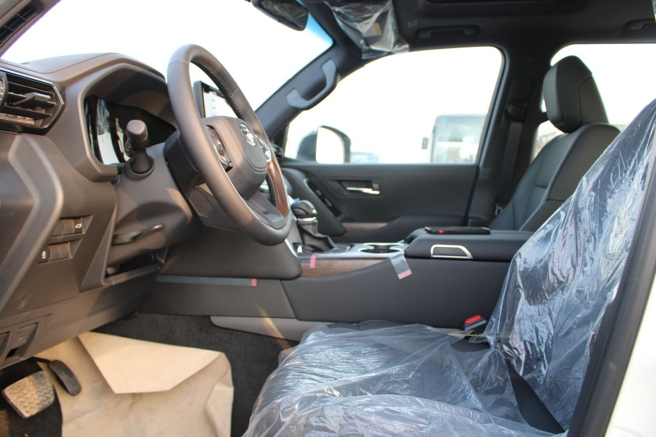 تويوتا لاند كروزر TOYOTA LANDCRUISER 300 4.0L V6 PETROL VX AUTO