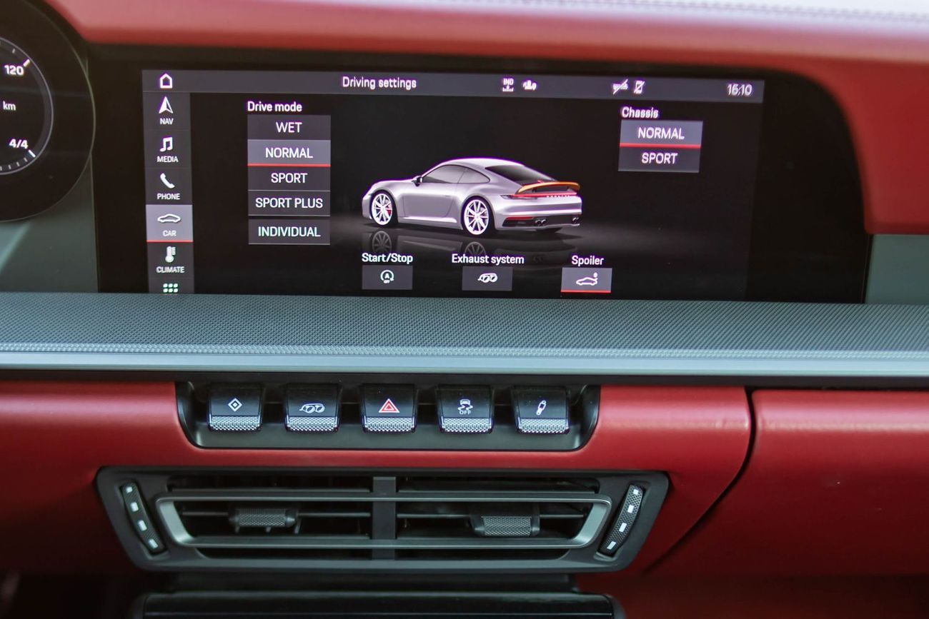 Porsche 911 Carrera 3.0L (444 HP) Coupe