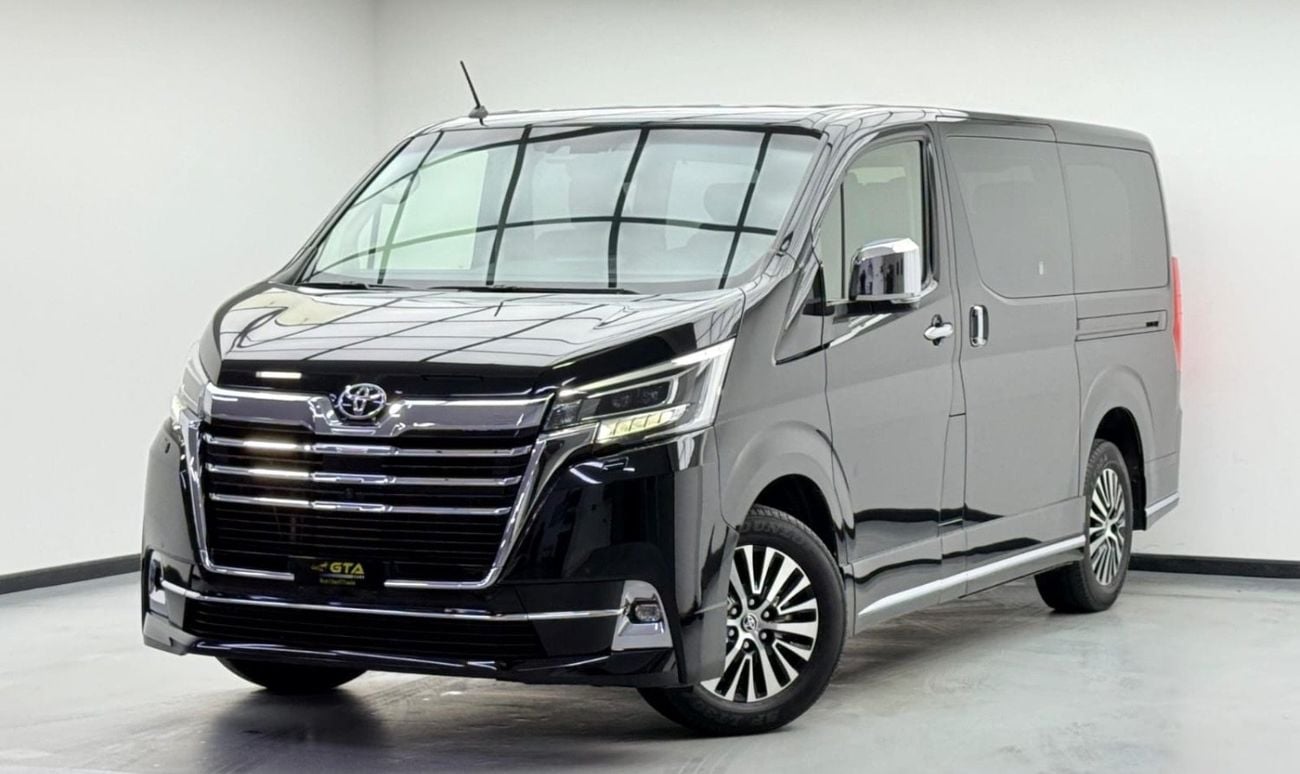 Toyota Granvia PREMIUM