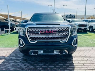 جي أم سي سييرا 5.3L V8 SLT Crew Cab (AWD)
