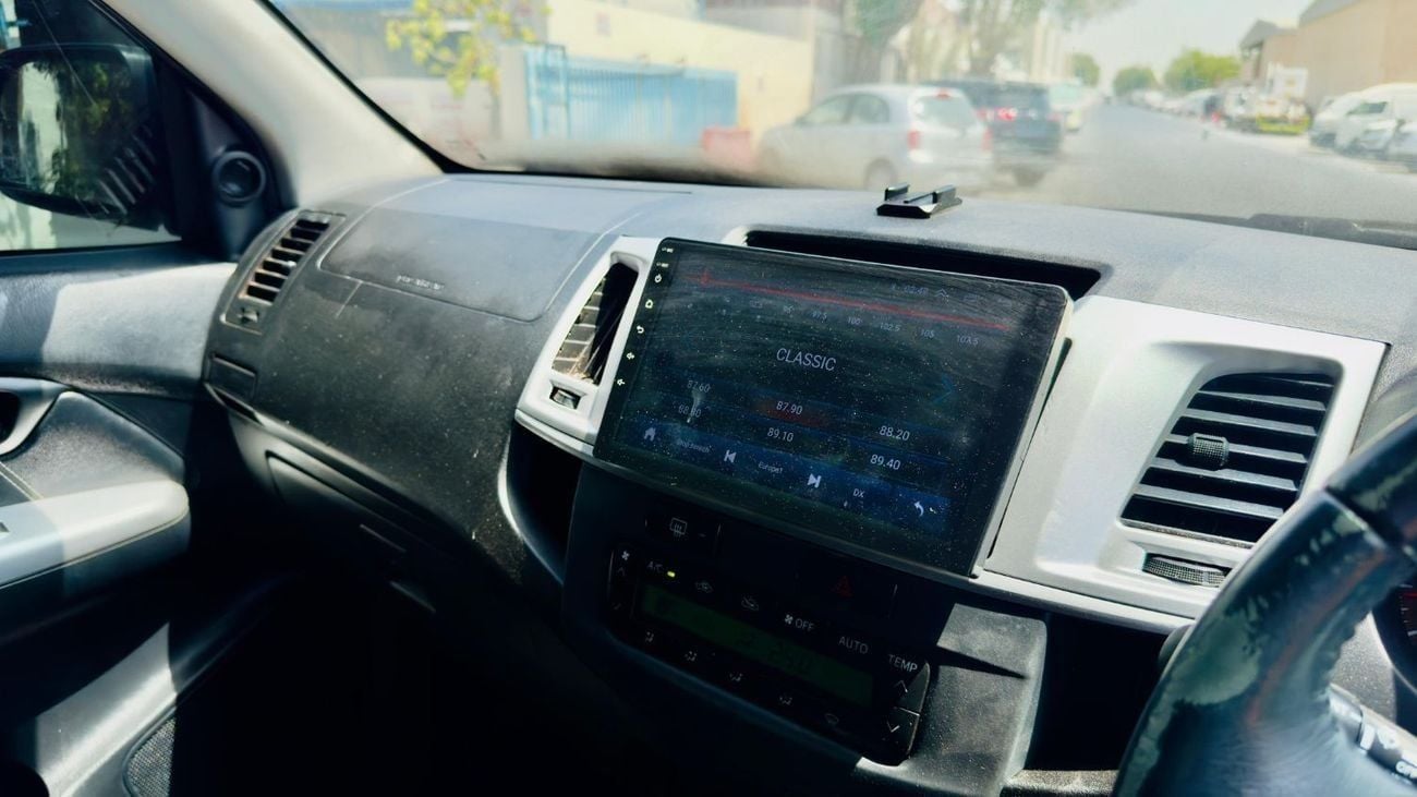 تويوتا هيلوكس -