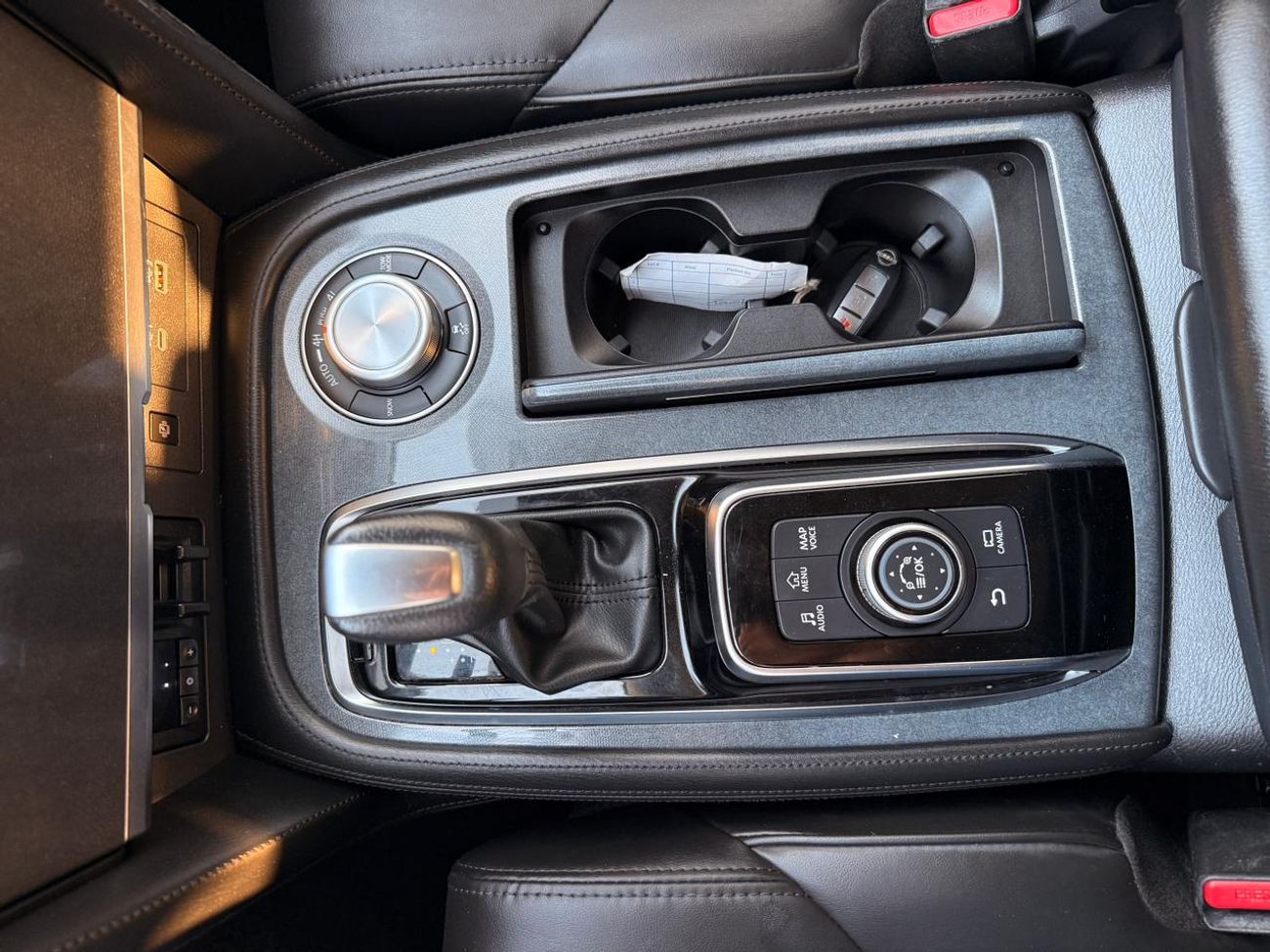 Nissan Armada 4WD 2022 model