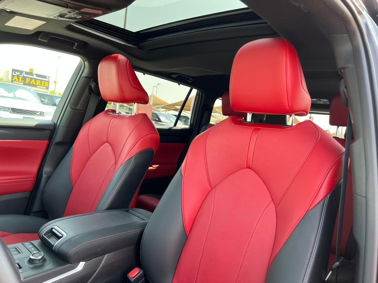 Used Toyota Highlander XSE 3.5L V06 ( Clean car with warranty ) 2021