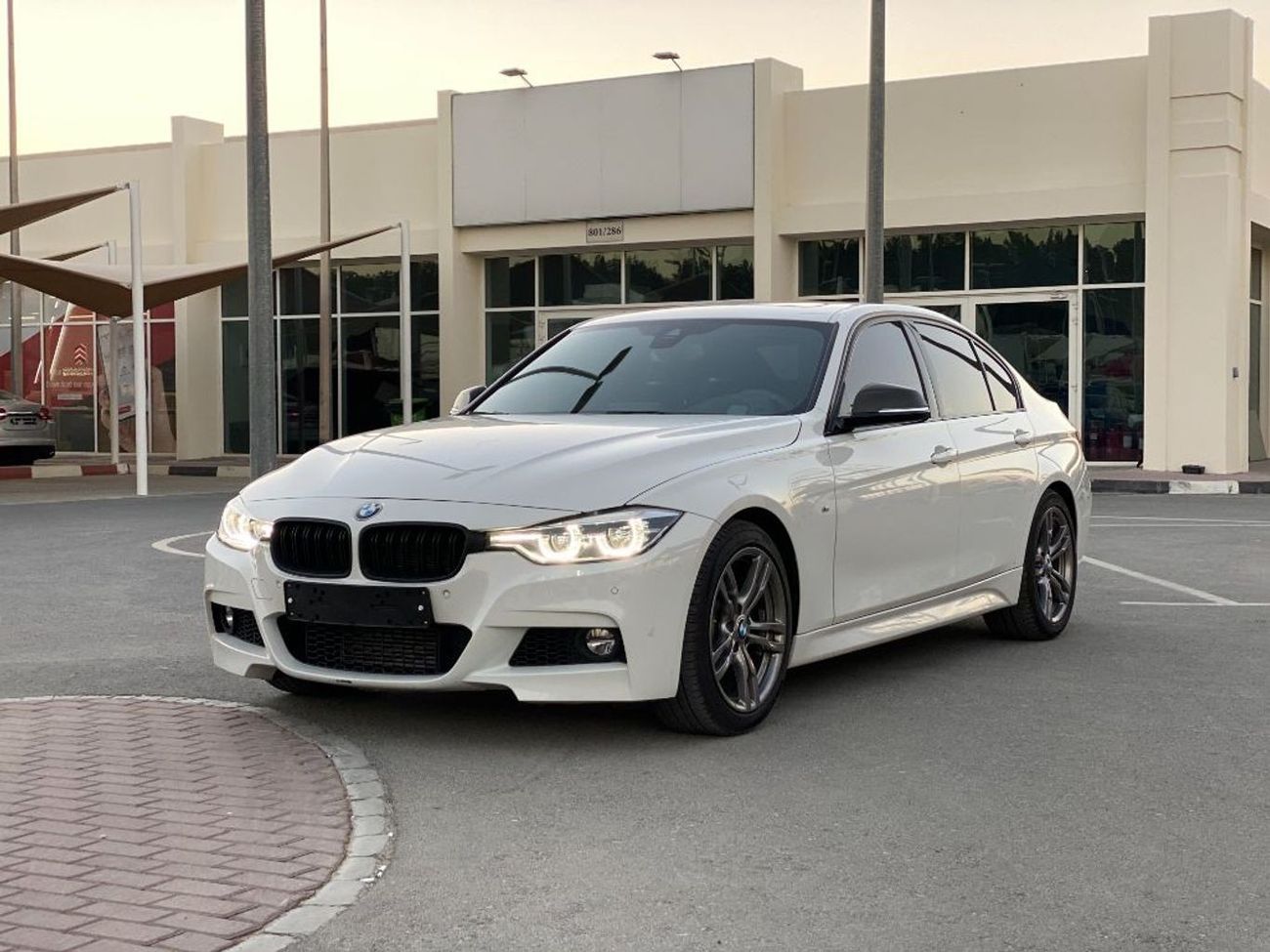 بي أم دبليو 320 BMW 320 i, Moel 2018, Good Condition