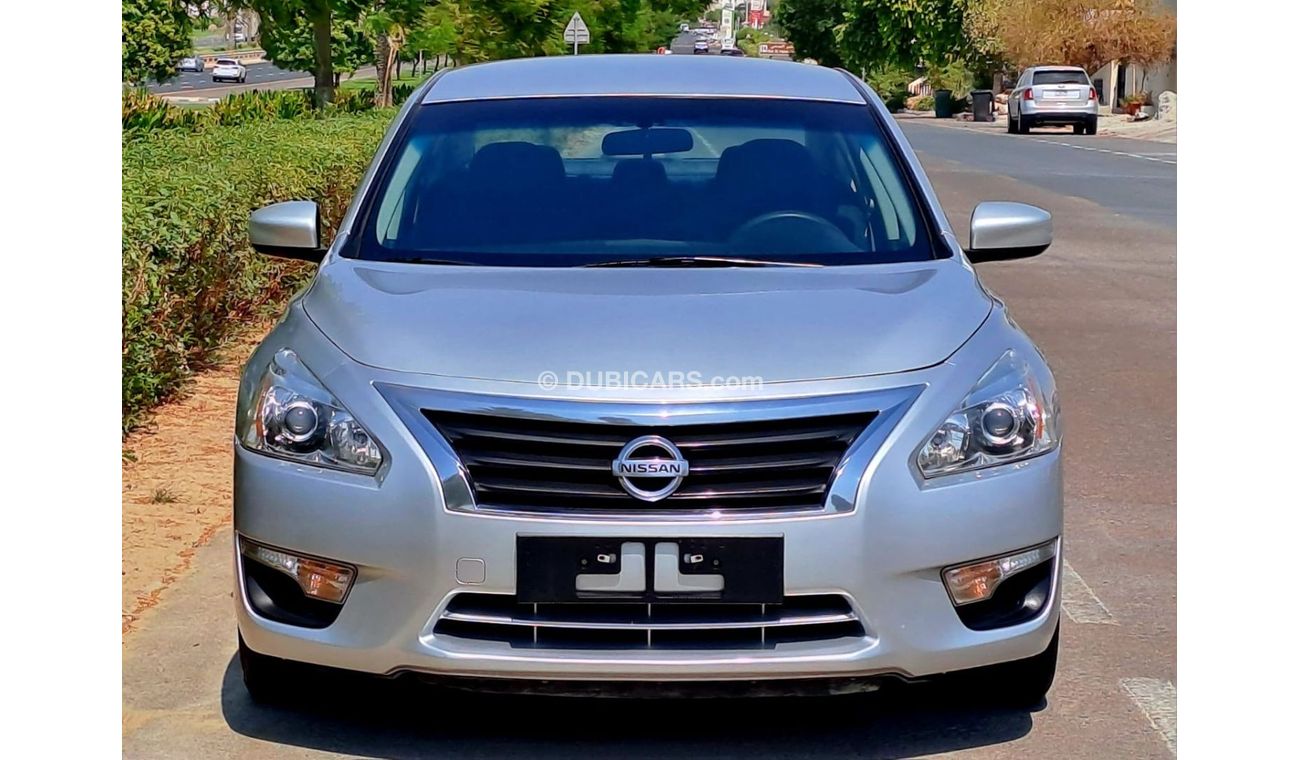 Nissan Altima SV 2015 2.5L GCC (580X48/-MONTHLY)