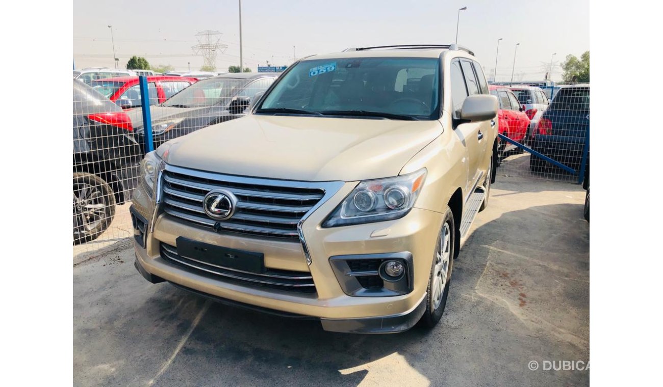 لكزس LX 570 V8   5.7L     SUNROOF,FULL OPTION