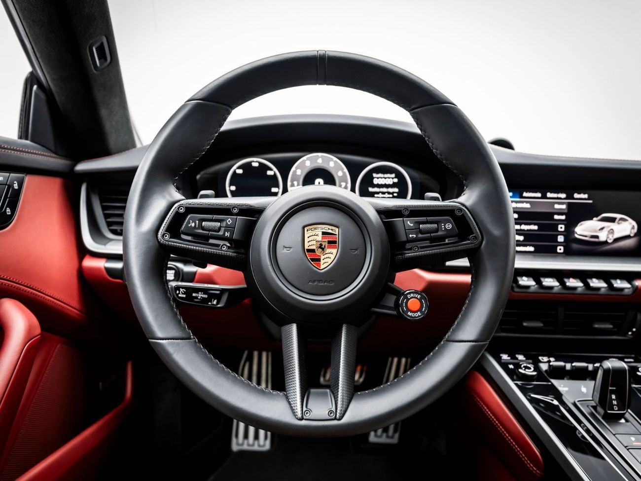 Porsche 911 2025 Porsche 911 Carrera, October 2026 Porsche Warranty, Low KMs, GCC