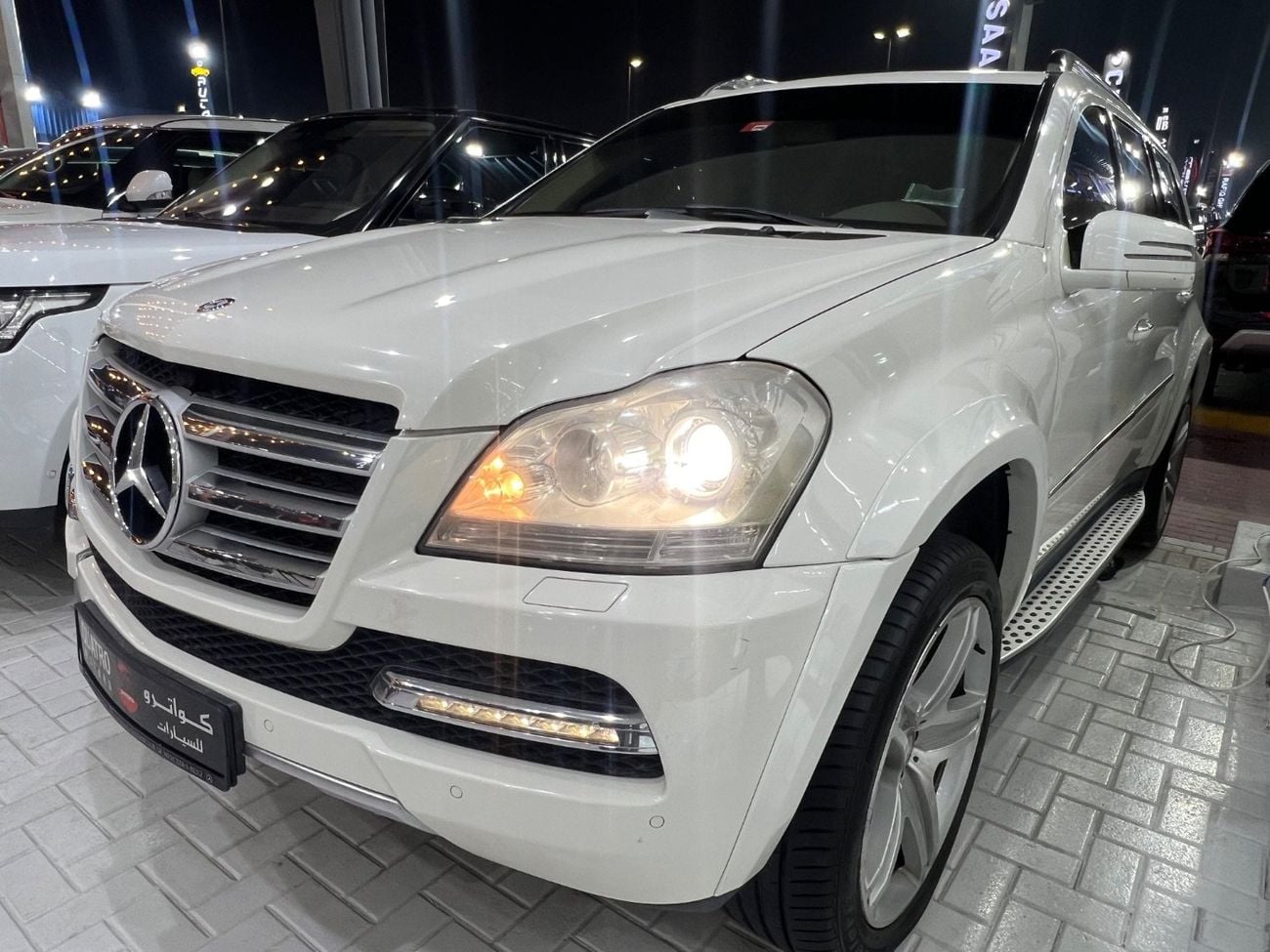 Mercedes Benz GL500 STD