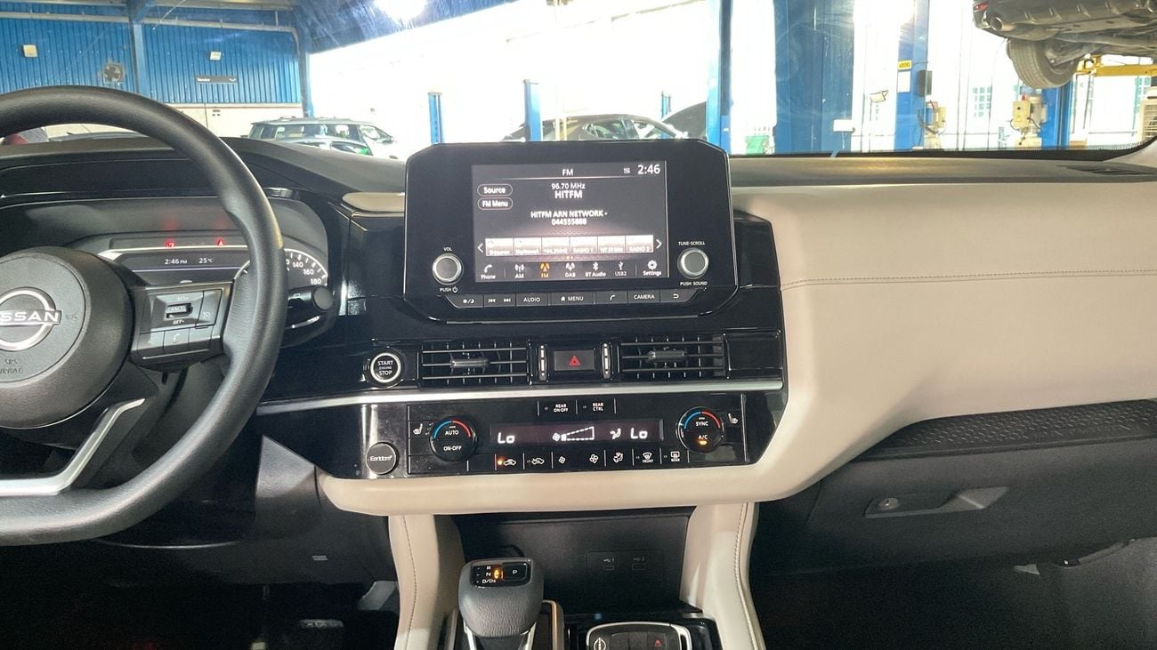 Nissan Pathfinder 3.5 S AUTO 4WD | Guaranteed Warranty | 0 Down Payment