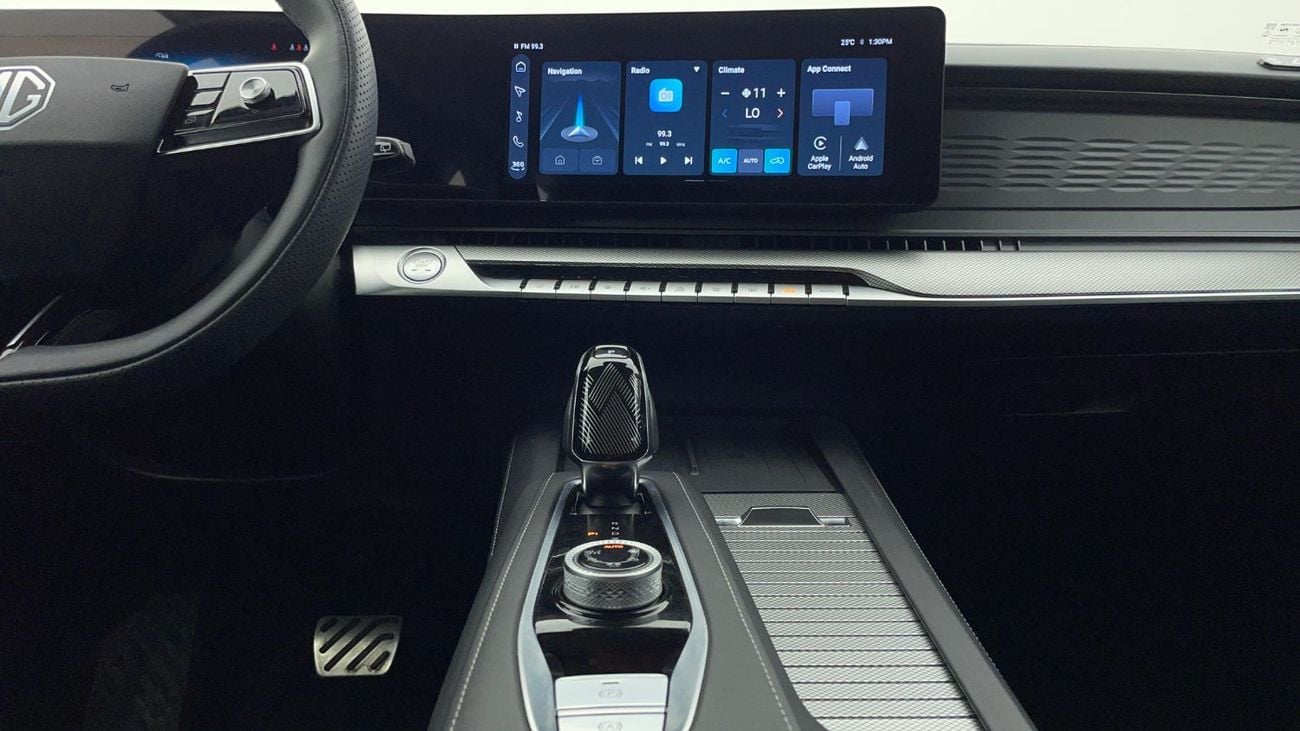 أم جي RX9 2L 2025 | 0 DP | 1403/Month | 30 Day Return | Service History