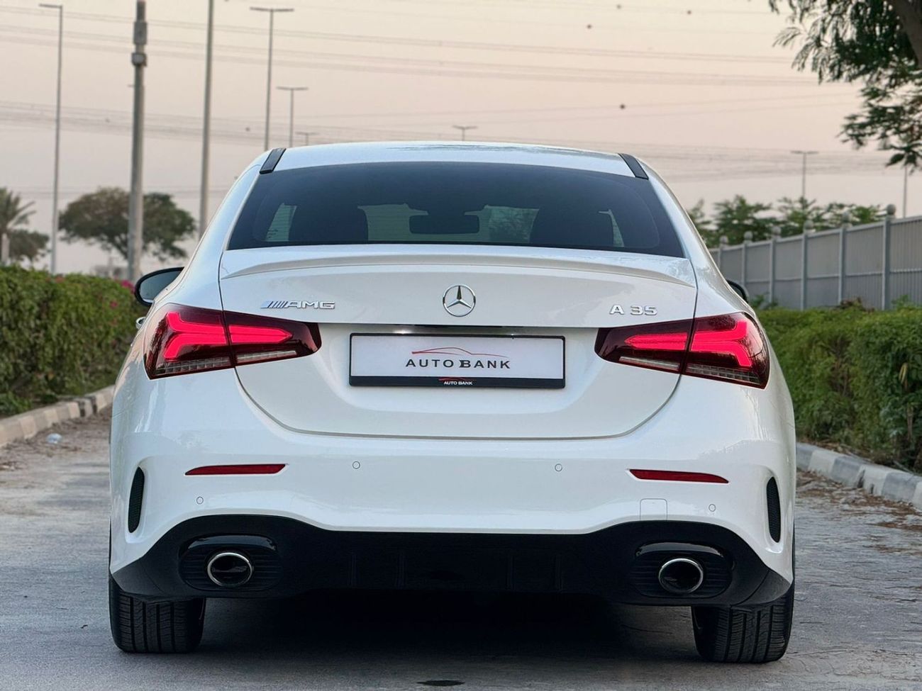 Mercedes-Benz A 35 AMG MERCEDES_BENZ.A_CLASS .AMG A 35