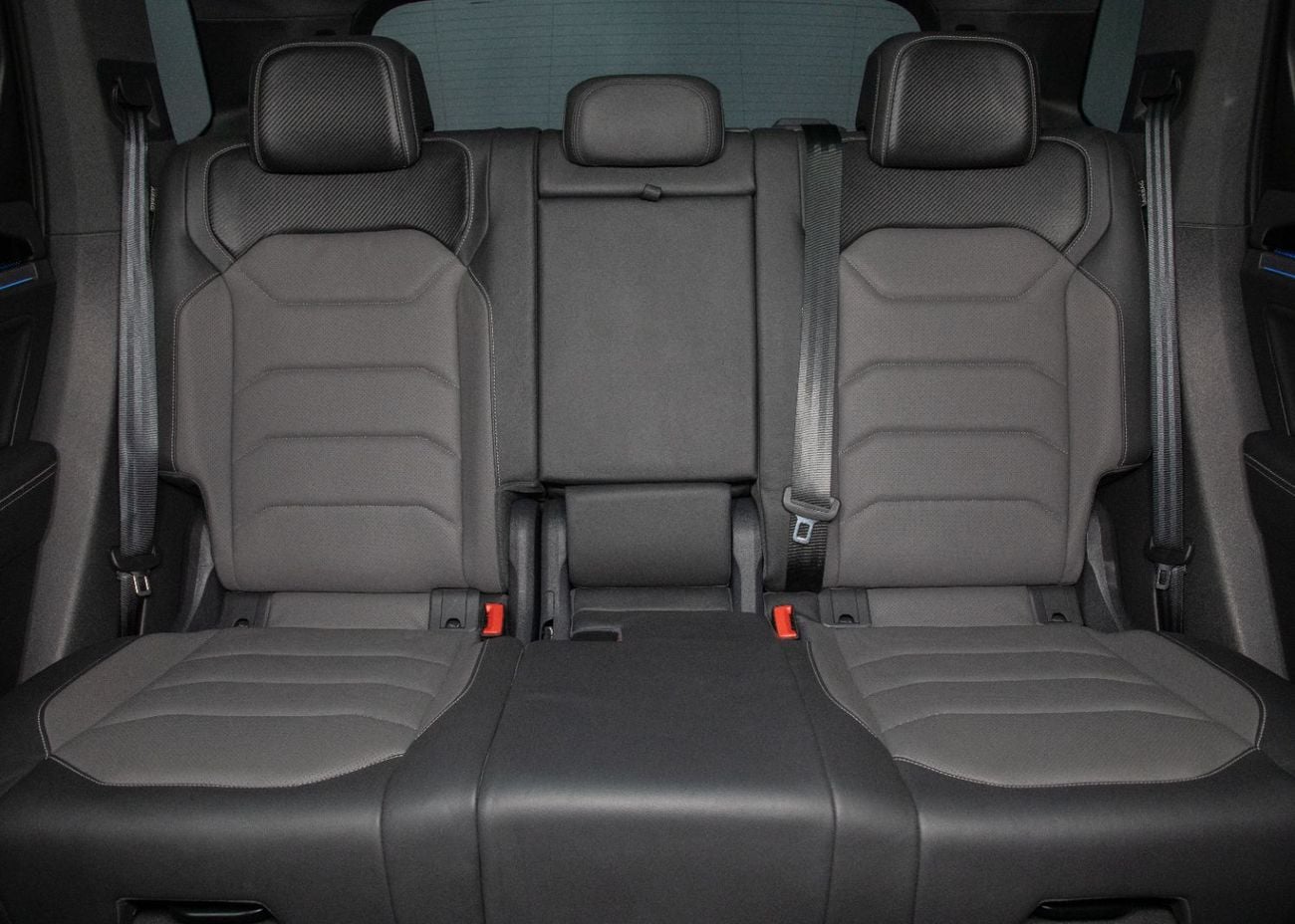 فولكس واجن طوارق R-Line 3.0L AWD