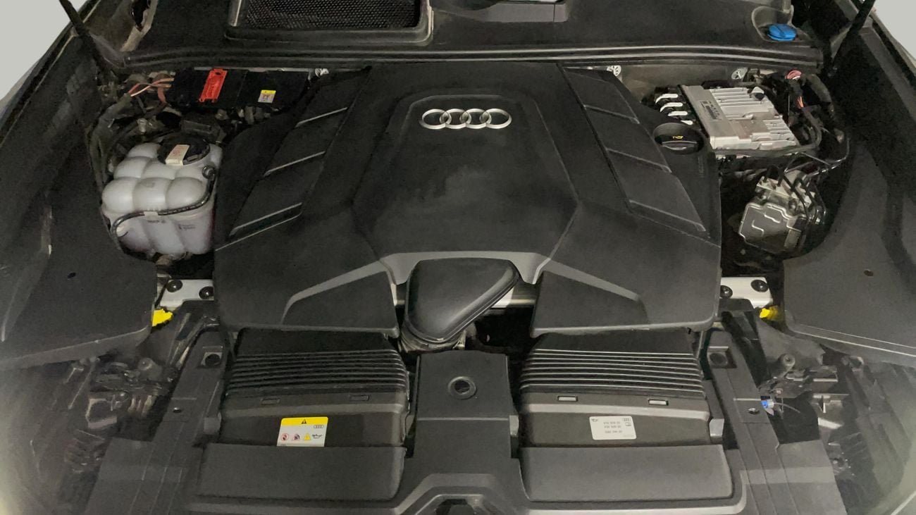 أودي Q8 55 TFSI كارس24 هي سوق ضخم للسيارات المستعملة موثوق ومضمون ٪كارس24 هي سوق ضخم للسيارات المستعملة موثوق ومضمون