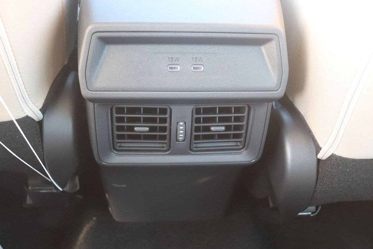 تويوتا راف ٤ 2.0 XLE , SUNROOF , ALLOY WHEELS , PUSH START, MODEL 2026
