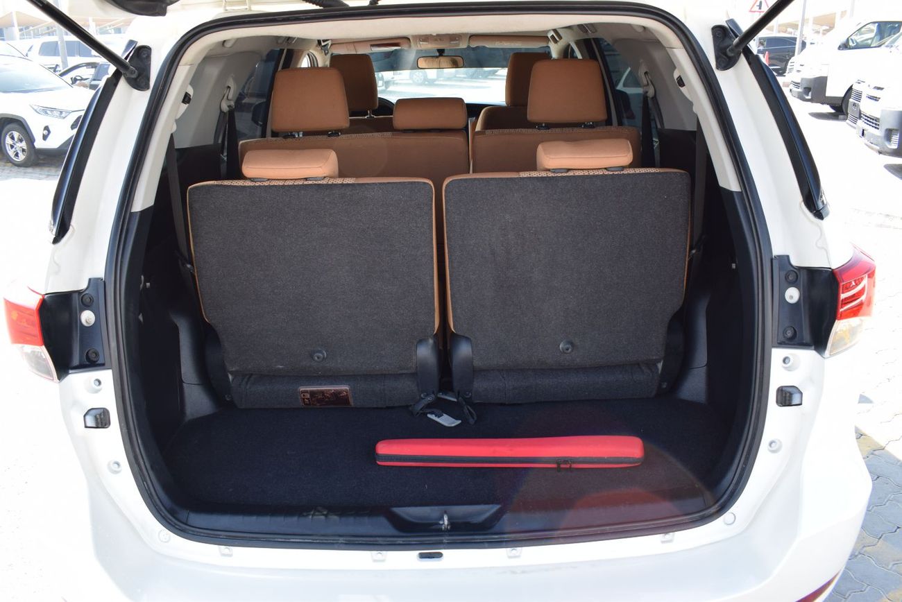 Toyota Fortuner Toyota Fortuner EXR 2.7L (160 HP), model:2019. Excellent condition