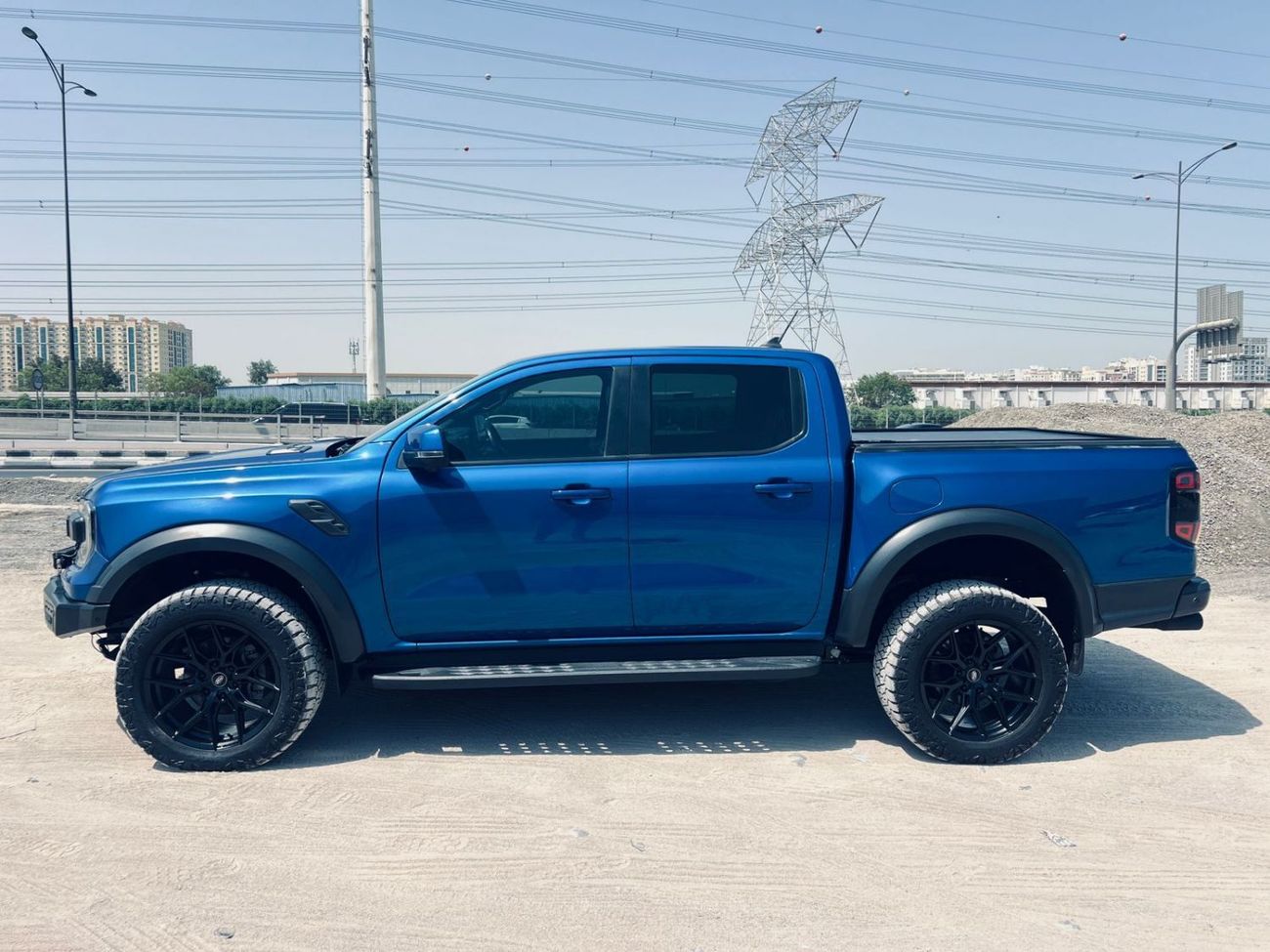 Ford Ranger Raptor PETROL ENGINE 3.0 LITER ,RIGHT HAND DRIVE ,AUTOMATIC GEAR ,PUSH START